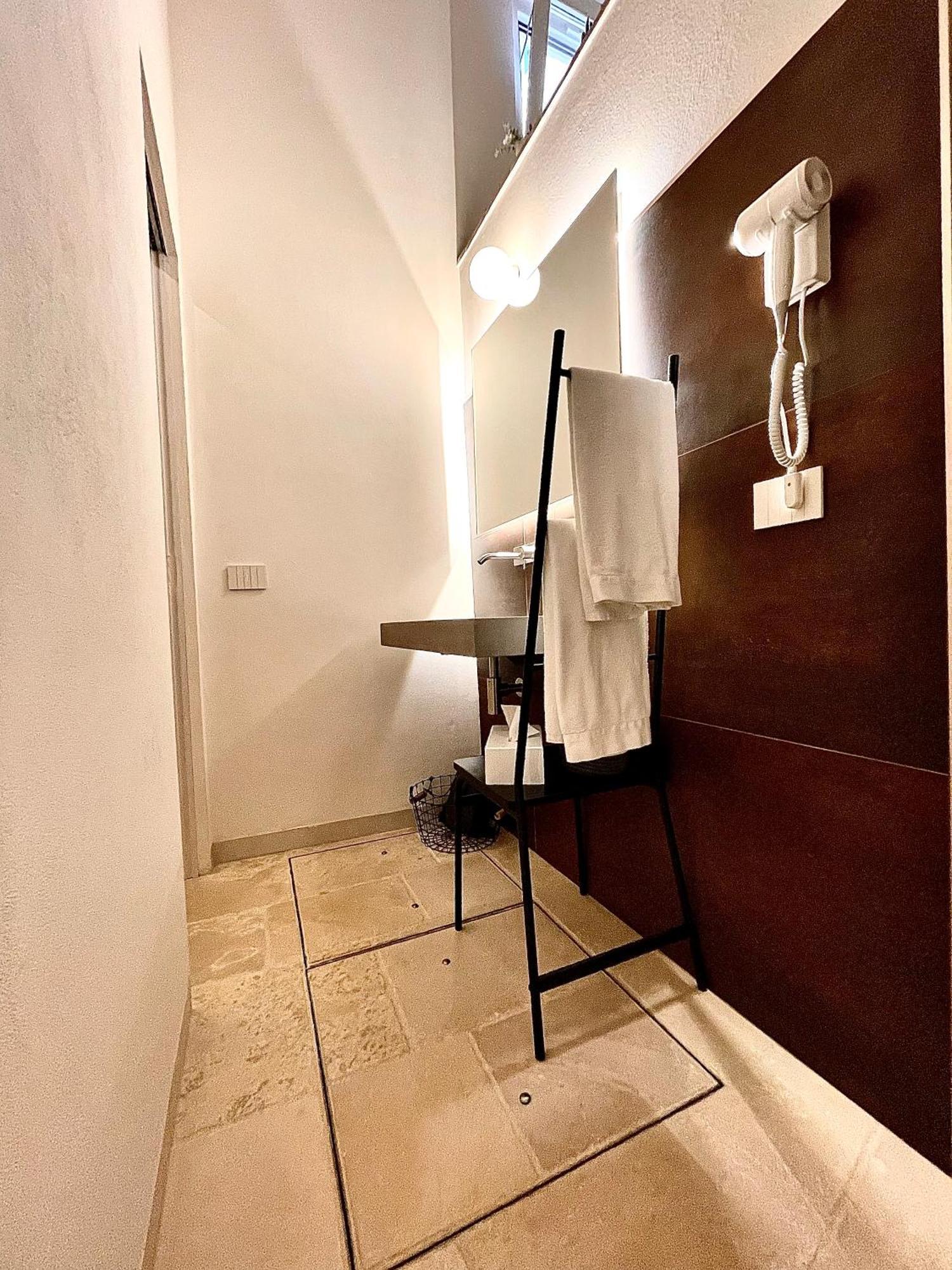Casa Vacanze Bb 164-166 มาเตรา ภายนอก รูปภาพ