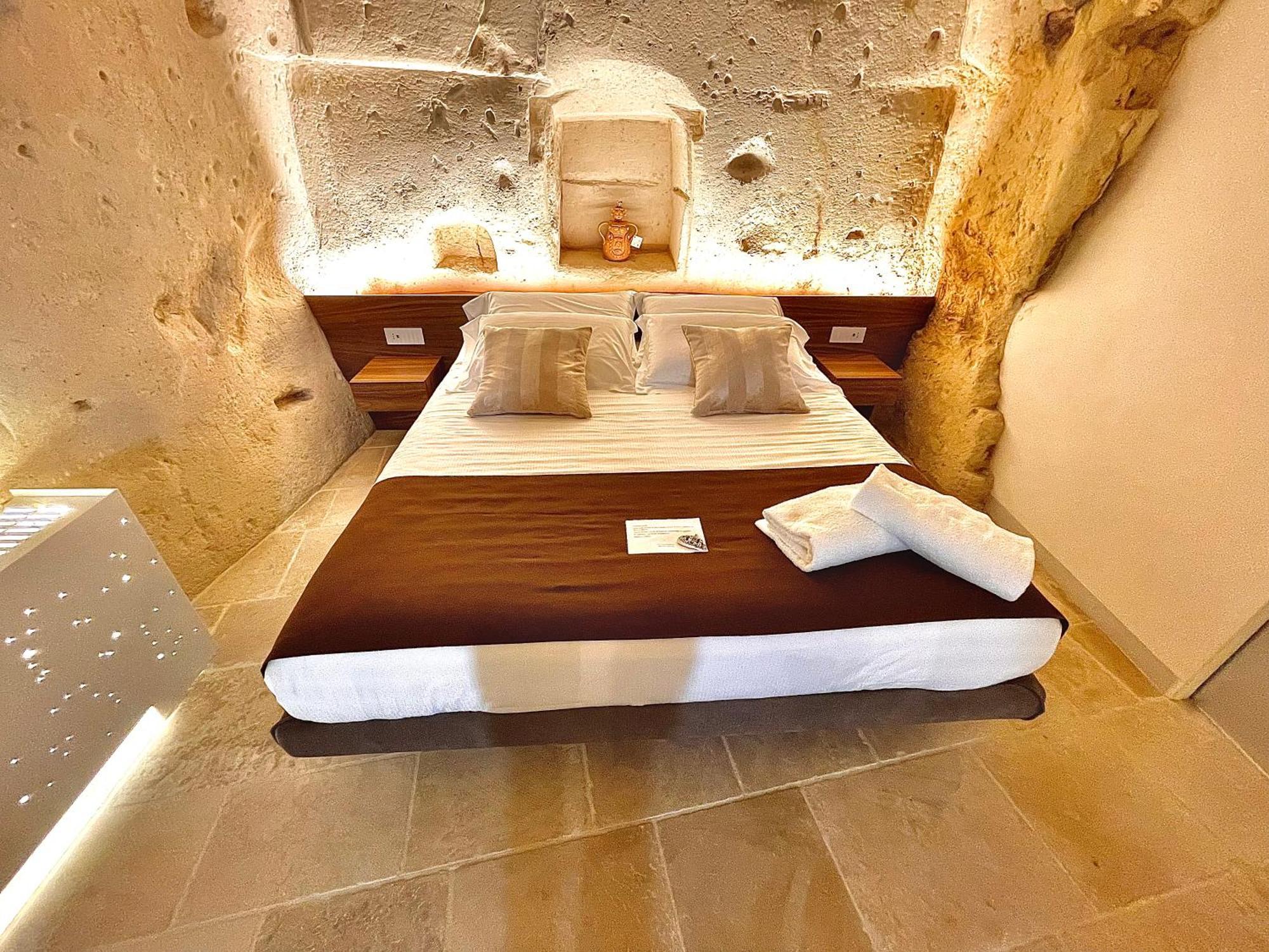Casa Vacanze Bb 164-166 มาเตรา ภายนอก รูปภาพ